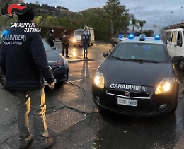Controlli anti caporalato a Patern&ograve;: denunciata 39enne