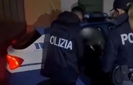 Rave party in frazioni balneari di Agrigento: circa cinquanta giovani identificati