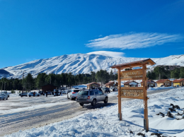 Neve, sull'Etna si torna a sciare ma seggiovia e "Anfiteatro" restano fermi