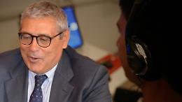 La talpa "raffinatissima" di Cuffaro: «È uno buttato in alto... nei servizi segreti»