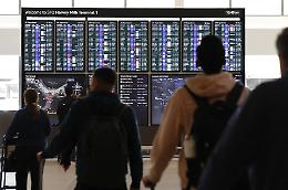 Usa, aumentano le cancellazioni dei voli a causa dello "shutdown": ora sono quasi mille