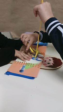 Circo, danza, yoga e teatro per tenere i ragazzi a scuola: l'esperimento per tre anni in otto scuole della provincia etnea 