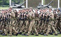 Verso la reintroduzione della leva militare. Crosetto: «Presenterò una bozza di disegno di legge»