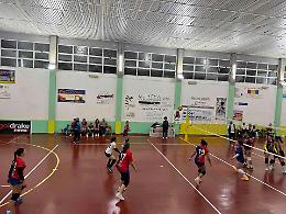 La femminile dell'Asd Giarratana volley continua a vincere, prima sconfitta stagionale per la maschile