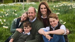 William e Kate, foto di famiglia per gli auguri di Natale