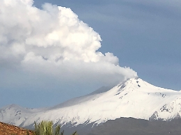 Allarme Etna: F1 per l'alto rischio di fontane di lava, chiusi gli accessi oltre i 2.500 metri