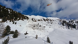 Valanga in Val di Susa, almeno due persone coinvolte