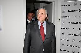 Il ministro Tajani  a Catania: &laquo;Forza Italia, ascolter&ograve; tutti. La priorit&agrave; &egrave; difendere la bandiera, non rinuncio alla guida della Sicilia&raquo;