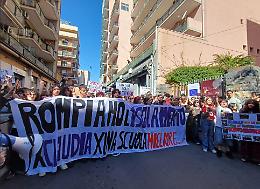 Nelle scuole di Catania potenziare e rinnovare gli sportelli di ascolto e mediazione