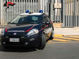 Pozzallo, due minorenni trovati con droga e coltelli: denunciati per spaccio
