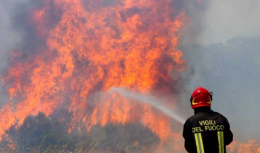 Pista dolosa nell'incendio di Santa Panagia: i filmati inchiodano i sospetti