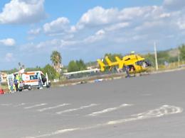 Caduto da quattro metri mentre lavorava in un magazzino, morto nel Catanese un operaio di 57 anni