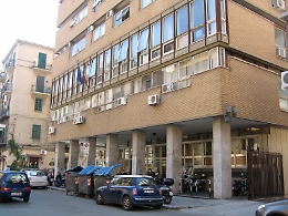 Sanit&agrave;, la rivolta di sindaci e medici: &laquo;Situazione grave, serve personale&raquo;