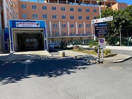 Pistolettata al piede a Gela: 22enne ricoverato, il finto incidente smascherato