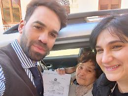 A 49 anni &ldquo;ritrova&rdquo; il padre naturale, la conferma nel dna prelevato nella tomba. &laquo;So finalmente chi sono&raquo;