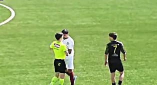 Rosolini, stangata del Giudice Sportivo: campo squalificato per cinque gare e maxi-stop ai calciatori