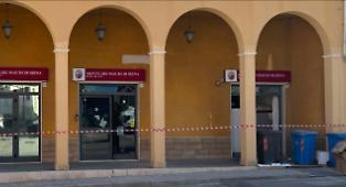La "banda del bancomat" approfitta del lungo ponte ferragostano ed entra in azione a Siracusa