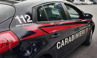 Avola, prende a colpi di ascia il nuovo compagno della sua ex moglie: arrestato un 67enne, avrebbe agito per gelosia