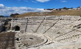 Siracusa si candida a Capitale italiana della Cultura 2033: una fondazione con il Comune per promuovere la citt&agrave;