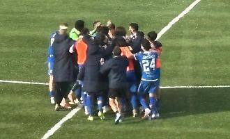 Siracusa ribalta il Picerno: rimonta, carattere e tre punti tra controversie arbitrali