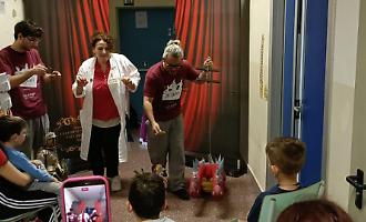 Pupi in corsia negli ospedali di Siracusa: spettacoli per i piccoli pazienti