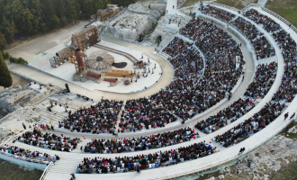 Teatro Greco di Siracusa, la stagione dei record: Eschilo, Sofocle ed Euripide sold out prima ancora di cominciare