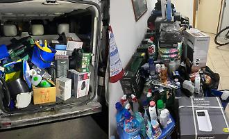 La spesa &egrave; "gratis" se la fai di notte: beccati sei addetti alle pulizie che "ripulivano" gli scaffali