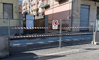 Prima la fibra poi il gas, fermo il cantiere