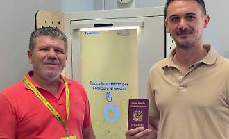 A Ferla il passaporto senza lasciare il... paese con il progetto di Poste Italiane