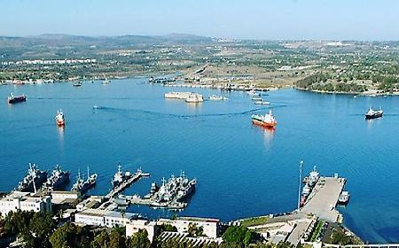 Dallo Stretto di Hormuz alla Sicilia: le tensioni in Medio Oriente rilanciano i porti. Numeri da capogiro per le infrastrutture siciliane