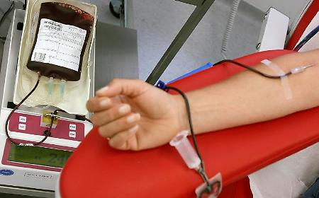Calo delle donazioni di sangue, Avis: &laquo;Tornate nei centri di raccolta&raquo;