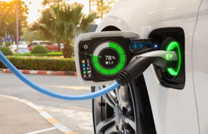 Fissato il click day per le auto elettriche, si possono ottenere fino a 11.000 €