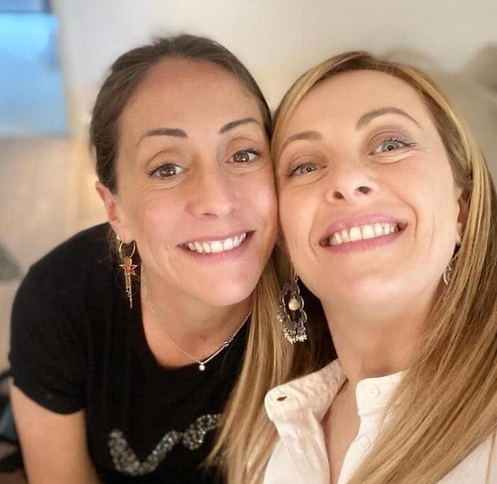 Giorgia e Arianna Meloni