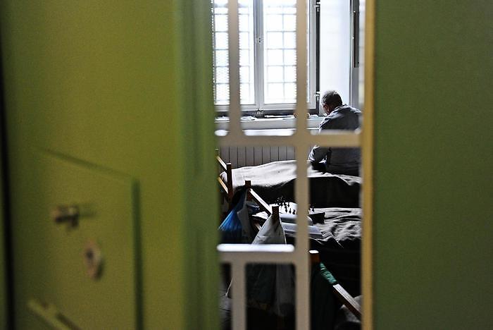 CARCERI: OPG MONTELUPO, 'I PAZZI SONO FUORI'