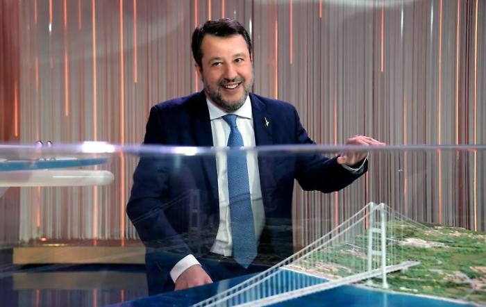 Salvini ponte