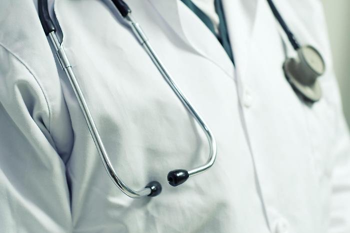 Scontro sulla sanità: il Pd siciliano contro Zaia, «Prima di fare la morale, guardatevi allo specchio»