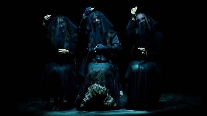 L'OMBRA DEL GELSOMINO iolenza e identità