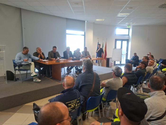 Bando rifiuti a Ragusa, arriva la fumata bianca