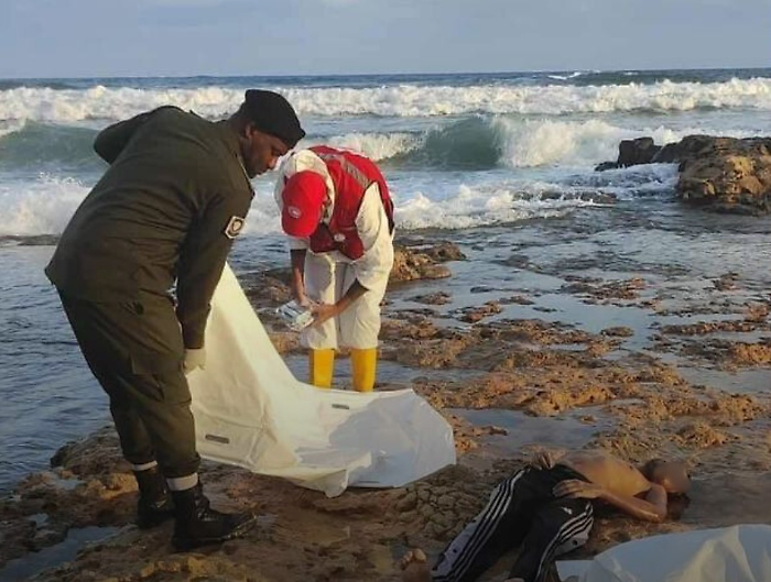 Naufragio a Sabratha: 18 vite spezzate nella fuga verso l'Europa