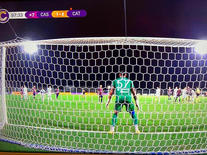 Catania, la beffa arriva nel recupero: la Casertana pareggia su rigore al 98'