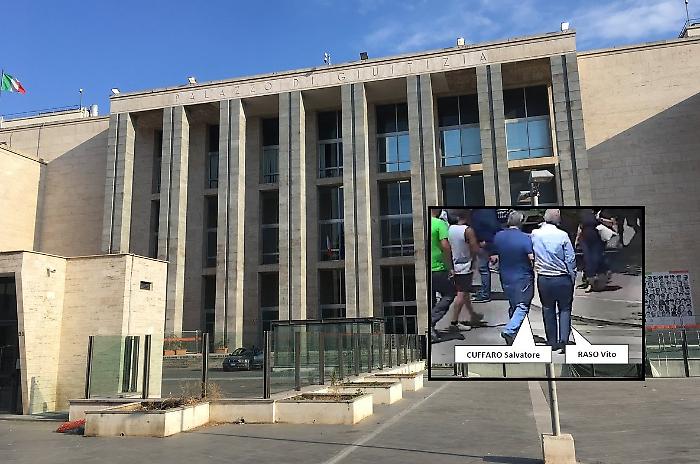 L’incontro segreto di Totò con il «colonnello»-talpa: ma cosa c’era dentro la borsa?