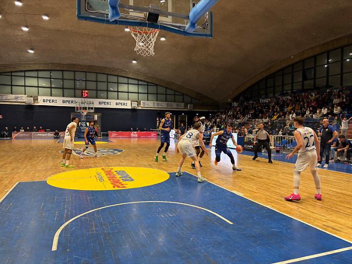 La Virtus Ragusa risolve la pratica Milazzo e torna alla vittoria in volata