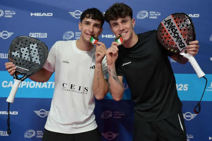 Domenica al Teatro Neglia di Enna la "Festa delle Racchette Siciliane"