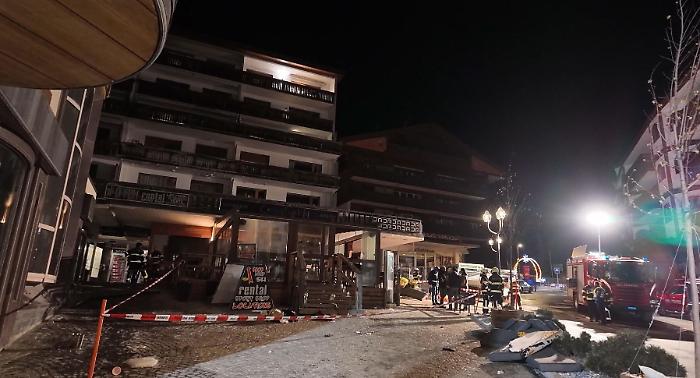 &ldquo;Dov&rsquo;&egrave; mio figlio?&rdquo; La lunga notte di Crans-Montana e l&rsquo;ansia delle famiglie italiane