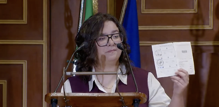 Ecco la studentessa modicana che sfida il governo Meloni: "Io ho votato nonostante questo Paese"