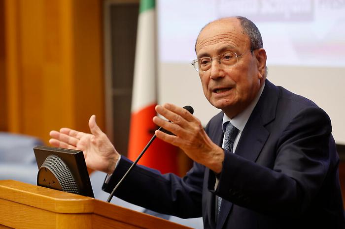 Aeroporto ad Agrigento, la frenata di Schifani: prima i numeri dal Ministero delle Infrastrutture, poi la decisione