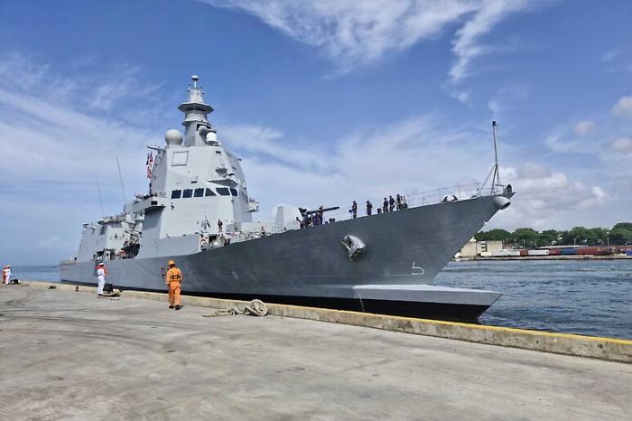 Il destino del petrolio passa dalla Sicilia: da Augusta salpano i cacciamine della Marina diretti nello Stretto di Hormuz