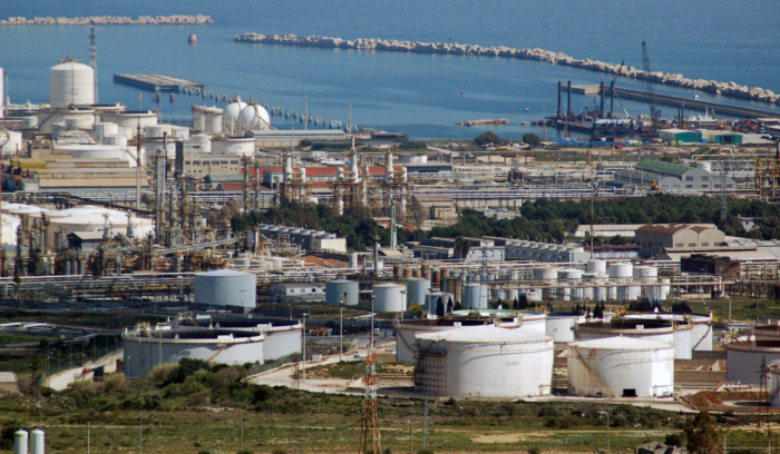 Scerra porta il caso Siracusa in Europa: &laquo;Difendiamo lavoro e imprese&raquo;