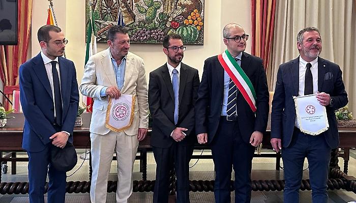 Enna e Locri unite nel giorno della Madonna: un gemellaggio che guarda al futuro del Mezzogiorno