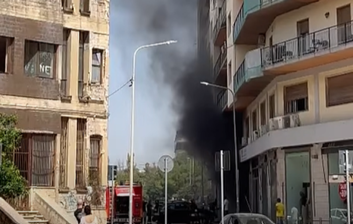 Incendio in garage a piazza Adda, fumo e paura davanti al vecchio tribunale di Siracusa